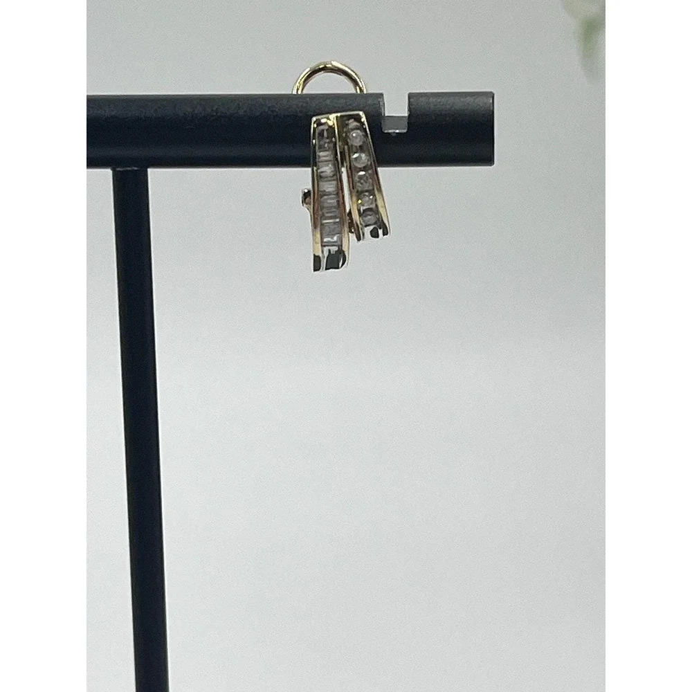 10K‎ Yellow Gold 30 Diamonds Round  Baguette Channel Huggie Hoop Omega Earrings